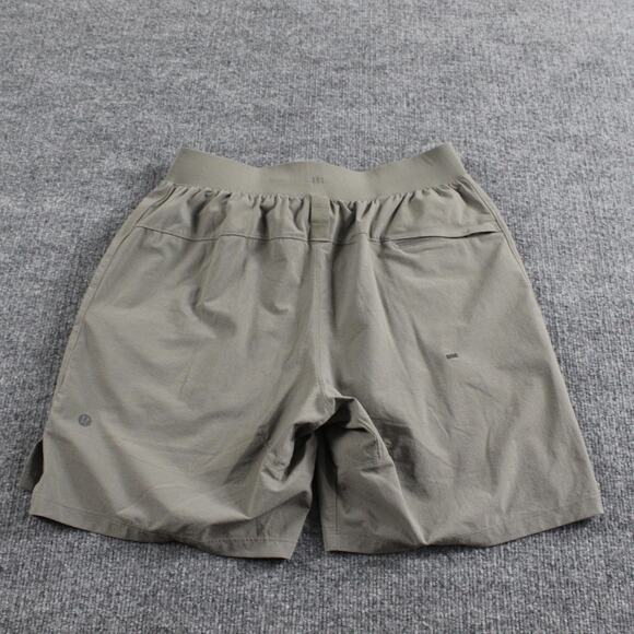 Lululemon Shorts Mens Small License to Train 7 Athletic Running Training Gym - Picture 2 of 8